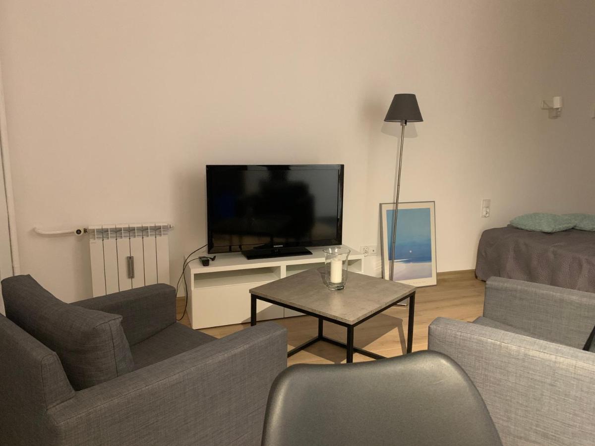 Auschwitz New Flat For Rent Air Conditioning In The Apartament Oswiecim Nowe Mieszkanie - Centrum Klimatyzacja W Mieszkaniu公寓 外观 照片